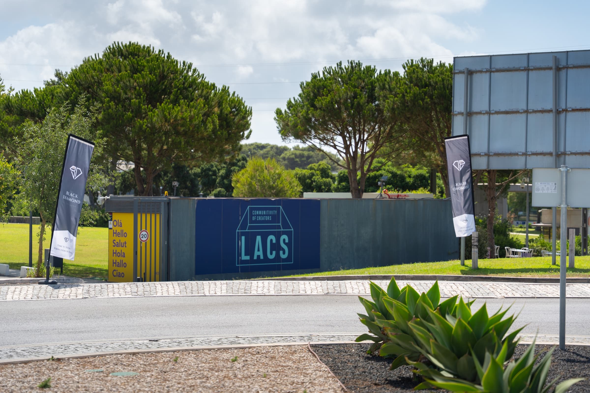 The LACS Cascais entrance with Black Diamond flags
